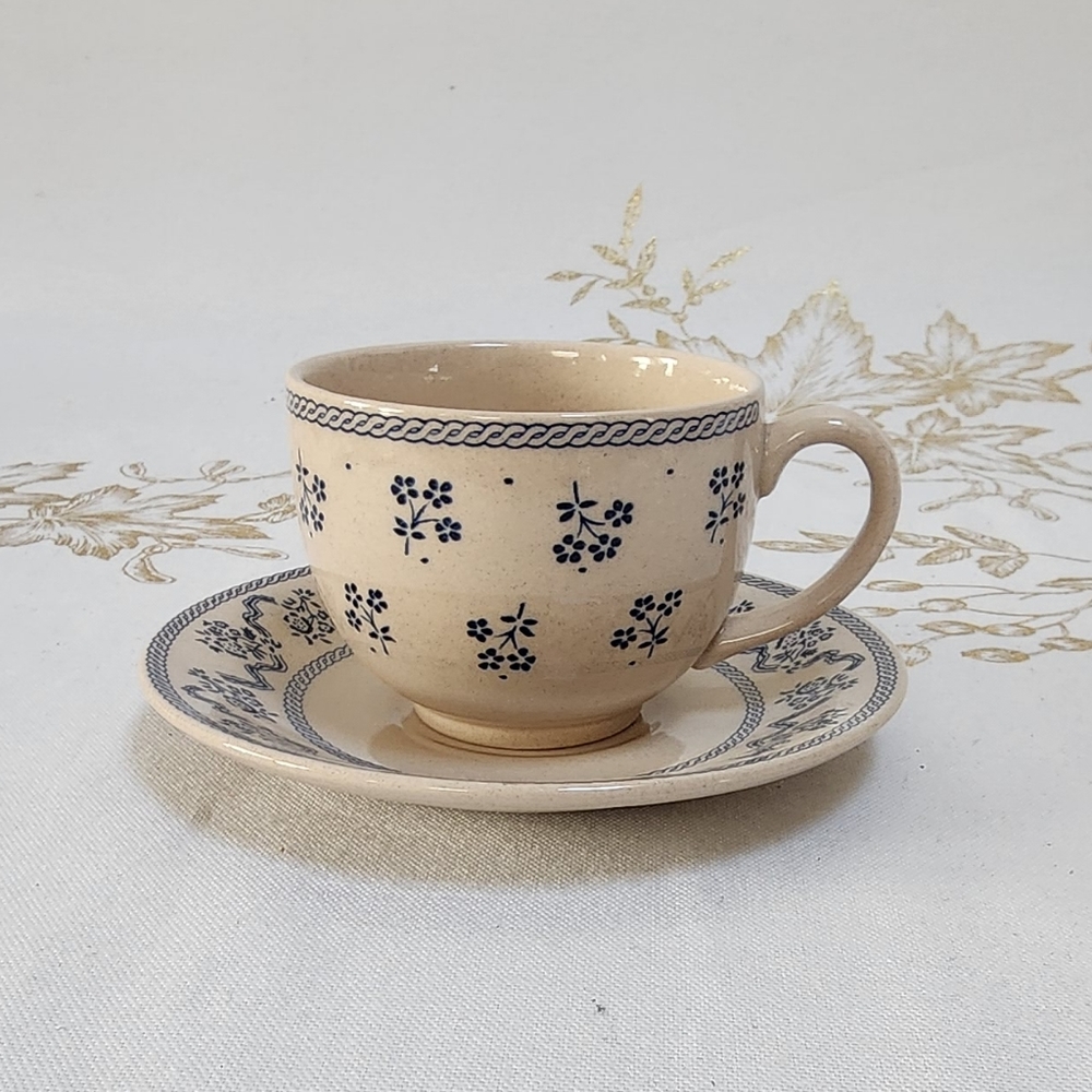 Johnson Brothers Petite Fleur Vintage Ironstone Teacup & Saucer - Blue Flowers